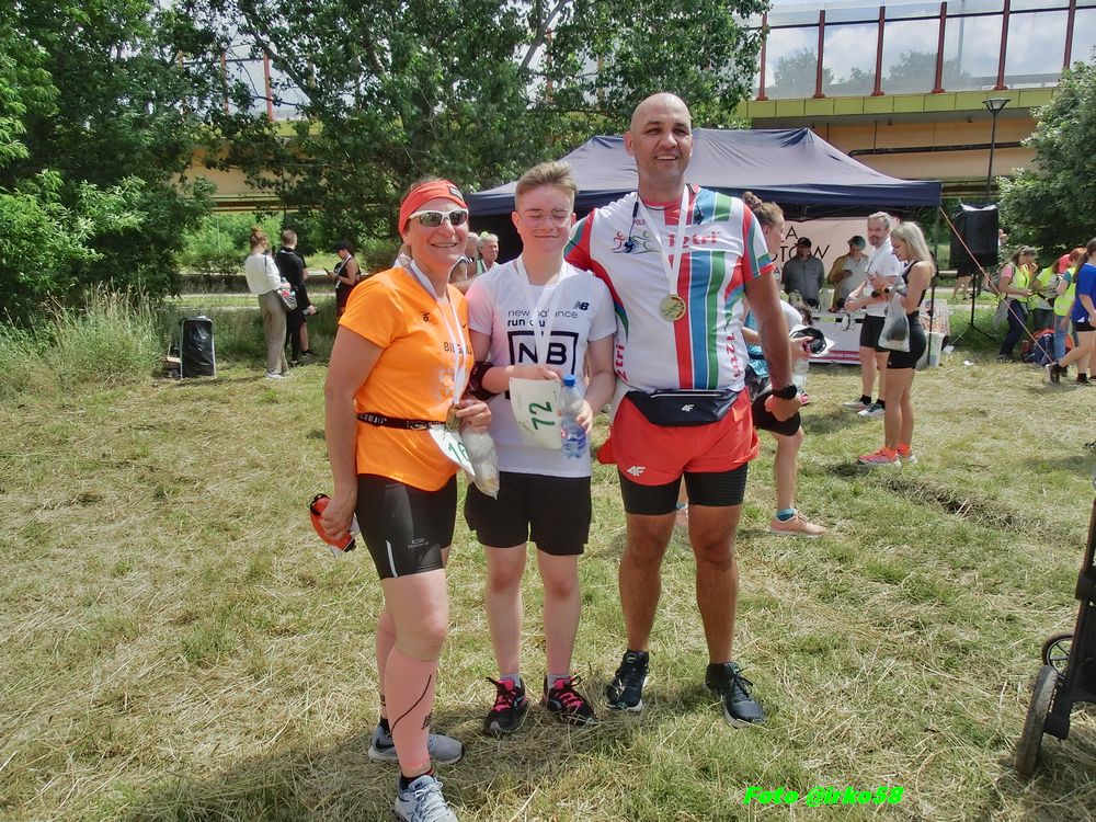 (Ciut zbyt) Gorąca, Szczęśliwa Siódemka Mokotowska