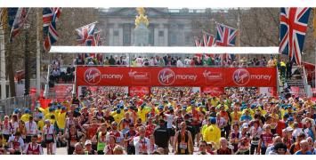 W słynnym London Marathon w kwietniu pobiegnie Mo Farah / Fot. Facebook