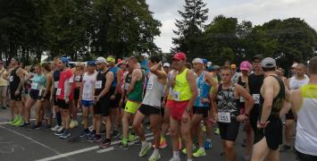 W sobotę szóstego sierpnia bieg XXII Bieg Sapiehów na piętnastokilometrowym dystansie Kodeń – Kopytów – Kodeń