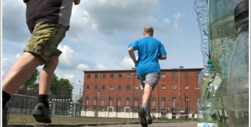 Zakład Karny w Rawiczu wdraża program resocjalizacji przez bieganie