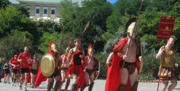 Spartanie Dzieciom - charytatywna grupa biegaczy