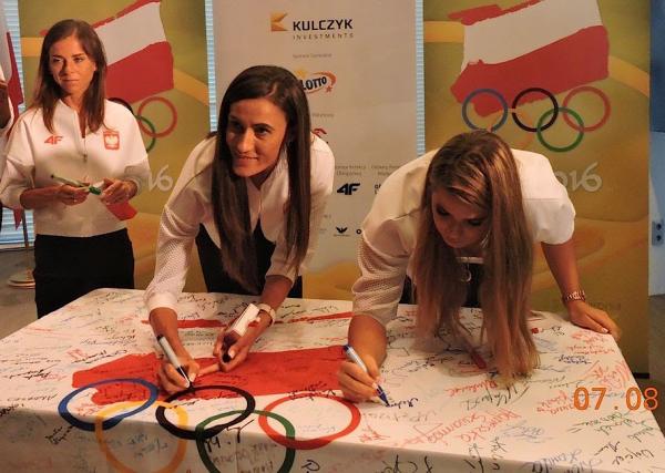 Ślubowanie olimpijskie polskich sportowców przed Rio (7.8.2016)