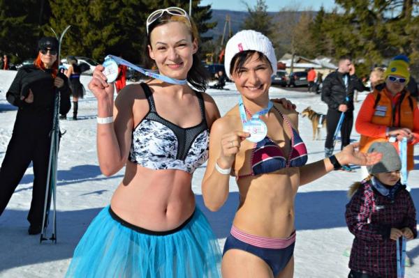 Postaw suty - bystry Hard Core w Górach Bystrzyckich (16.2.2019) Postaw suty - bystry Hard Core w Górach Bystrzyckich (16.2.2019)