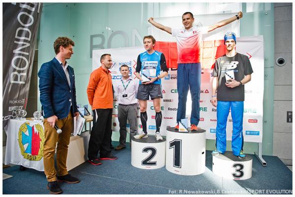 Bieg na Szczyt Rondo I w Warszawie (15.3.2014) Bieg na Szczyt Rondo I w Warszawie (15.3.2014)