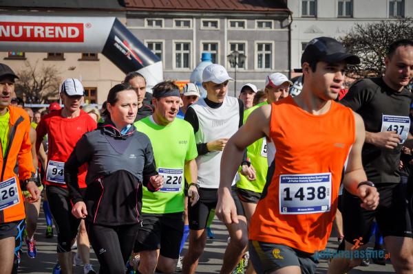 XV Półmaraton dookoła Jeziora Żywieckiego (30.03.2014) XV Półmaraton dookoła Jeziora Żywieckiego (30.03.2014)