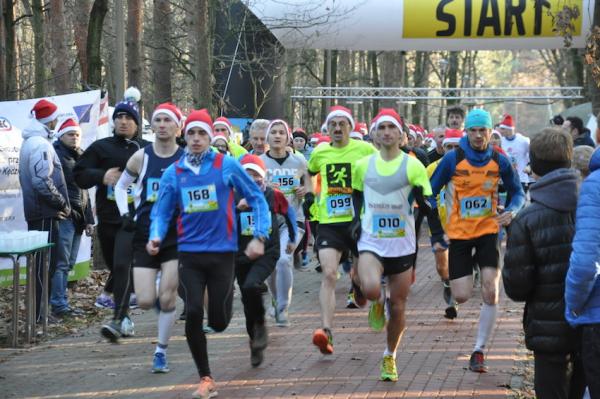 4. Charytatywny Bieg Mikołajkowy w Kędzierzynie-Koźlu (5.12.2015)