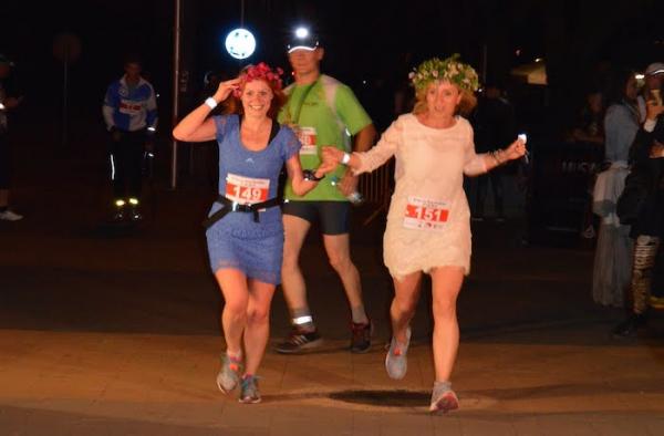 3. Nocny Bieg Świetlików w Dąbrowie Górniczej (21.06.2014)