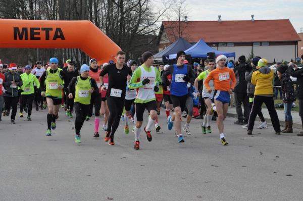 3. Półmaraton Mikołajkowy w Mikołajkach (6.12.2015)