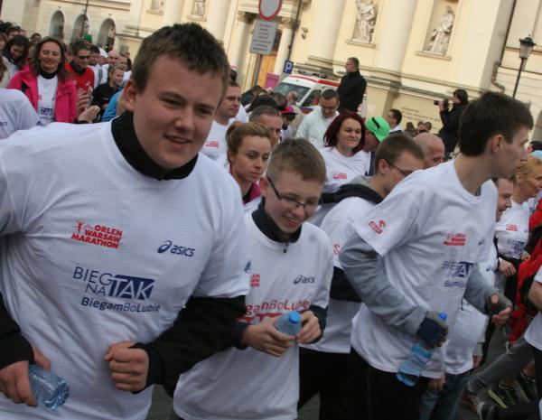 Charytatywny Marszobieg OWM (12.4.2014) Charytatywny Marszobieg OWM (12.4.2014)