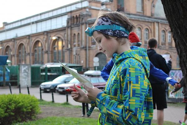 Szybki Mózg w Warszawie - etap Hale Mirowskie (20.4.2016) Szybki Mózg w Warszawie - etap Hale Mirowskie (20.4.2016)