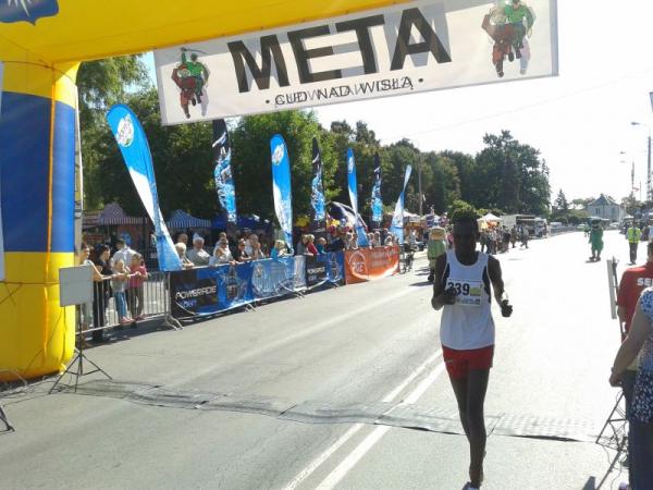 XII Międzynarodowy Bieg "Cud nad Wisłą" XII Międzynarodowy Bieg "Cud nad Wisłą"