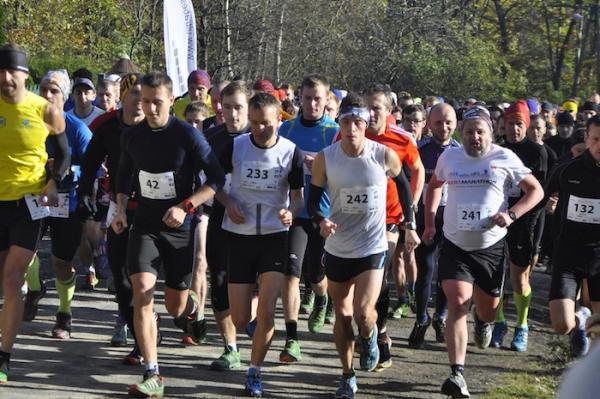 Bieg o Złotą Szyszkę w Bystrej k.Bielska Białej (2.11.2014)