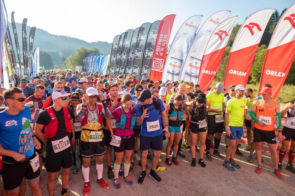 Piotr Jaśtal pierwszy na mecie Biegu Górskiego na 23 km